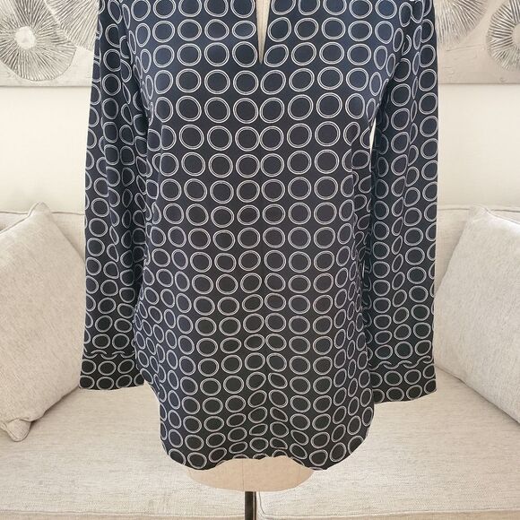 Neiman Marcus Printed V-neck Tunic sz 2 - Picture 5 of 12